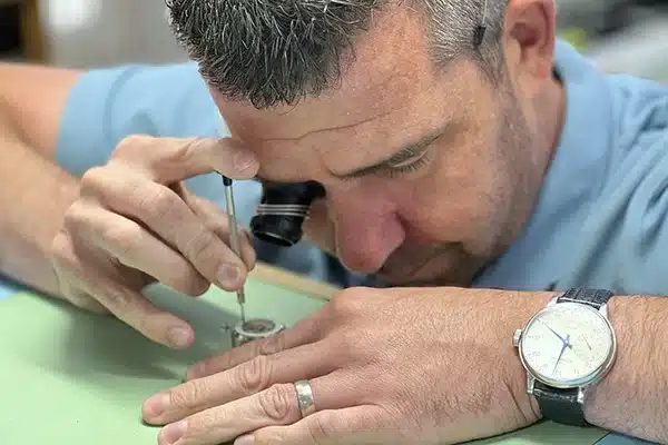 website voor horloge reparatie atelier